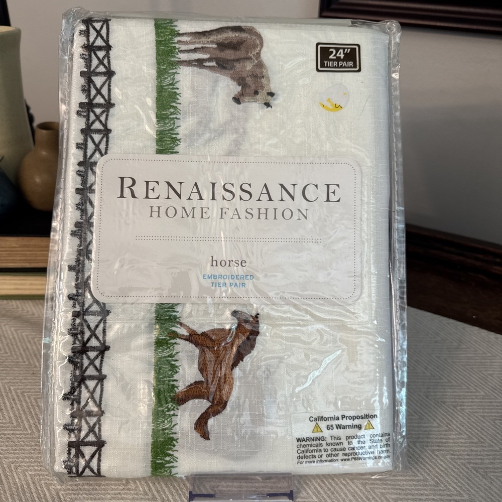 Renaissance Home Fashion Horse Embroidered‎ Tier Pair 24" New Equestrian